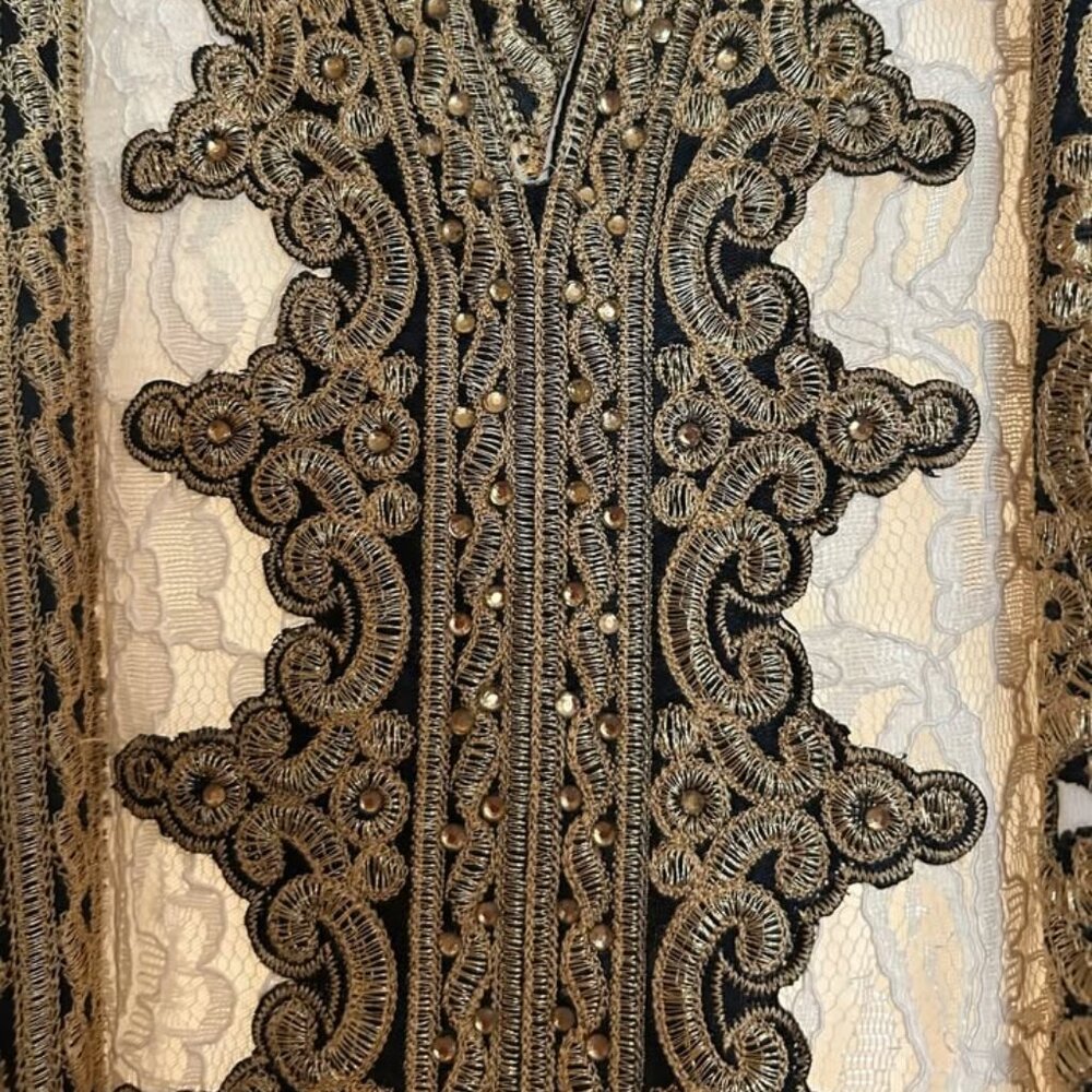 3 PIECE WHITE AND GOLD ABAYA